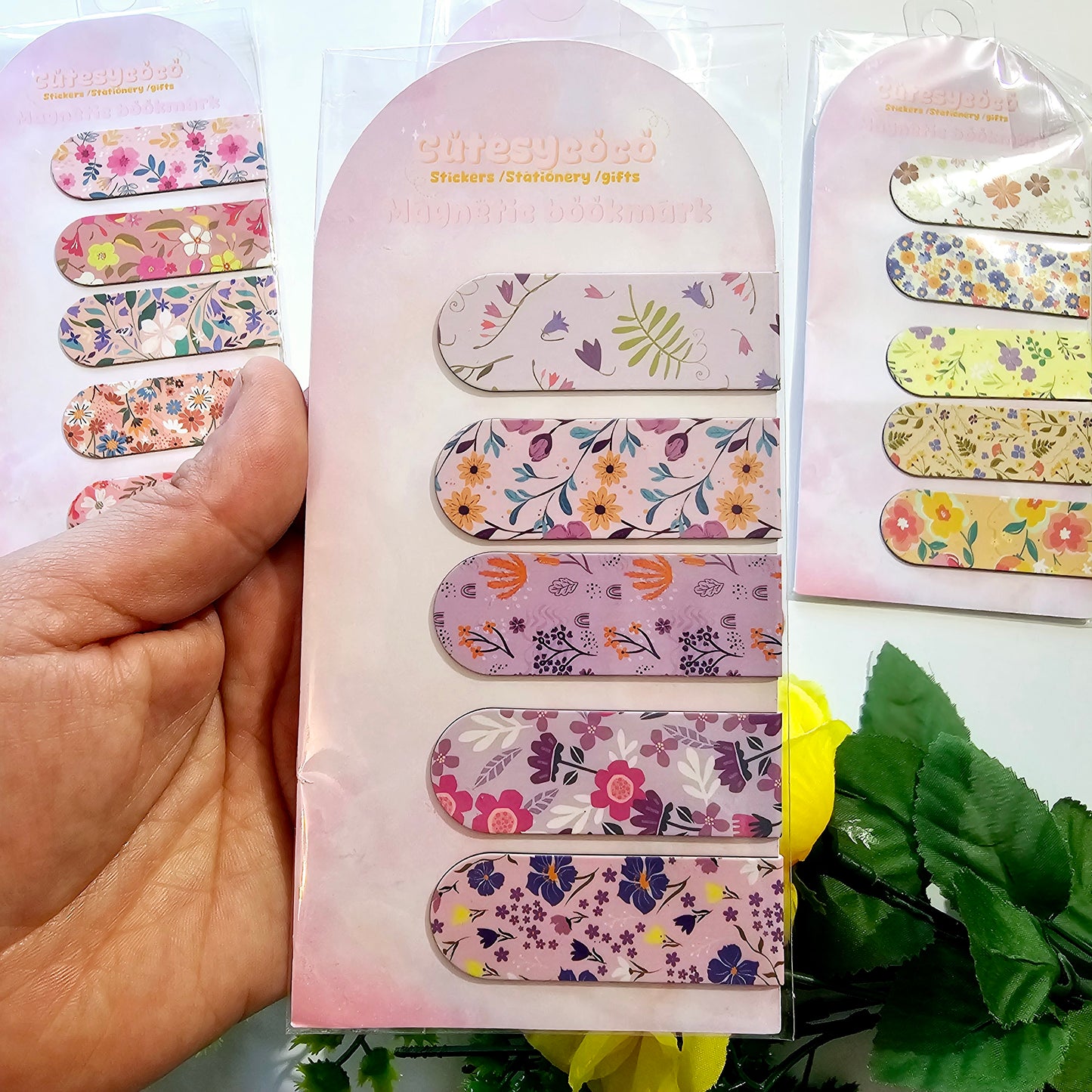 Flower Magnetic Bookmark