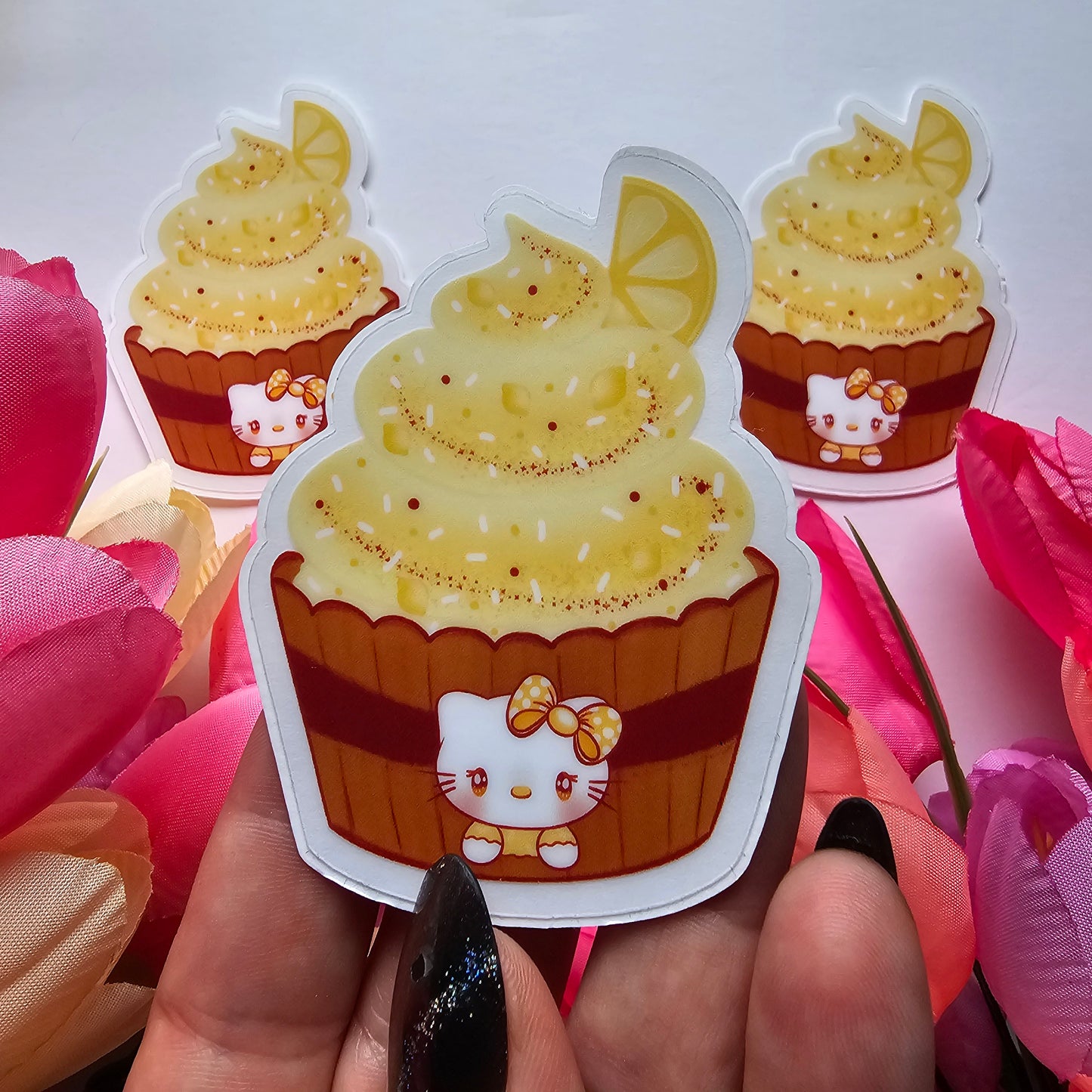LEMON CUPCAKE HELLO KITTY STICKER