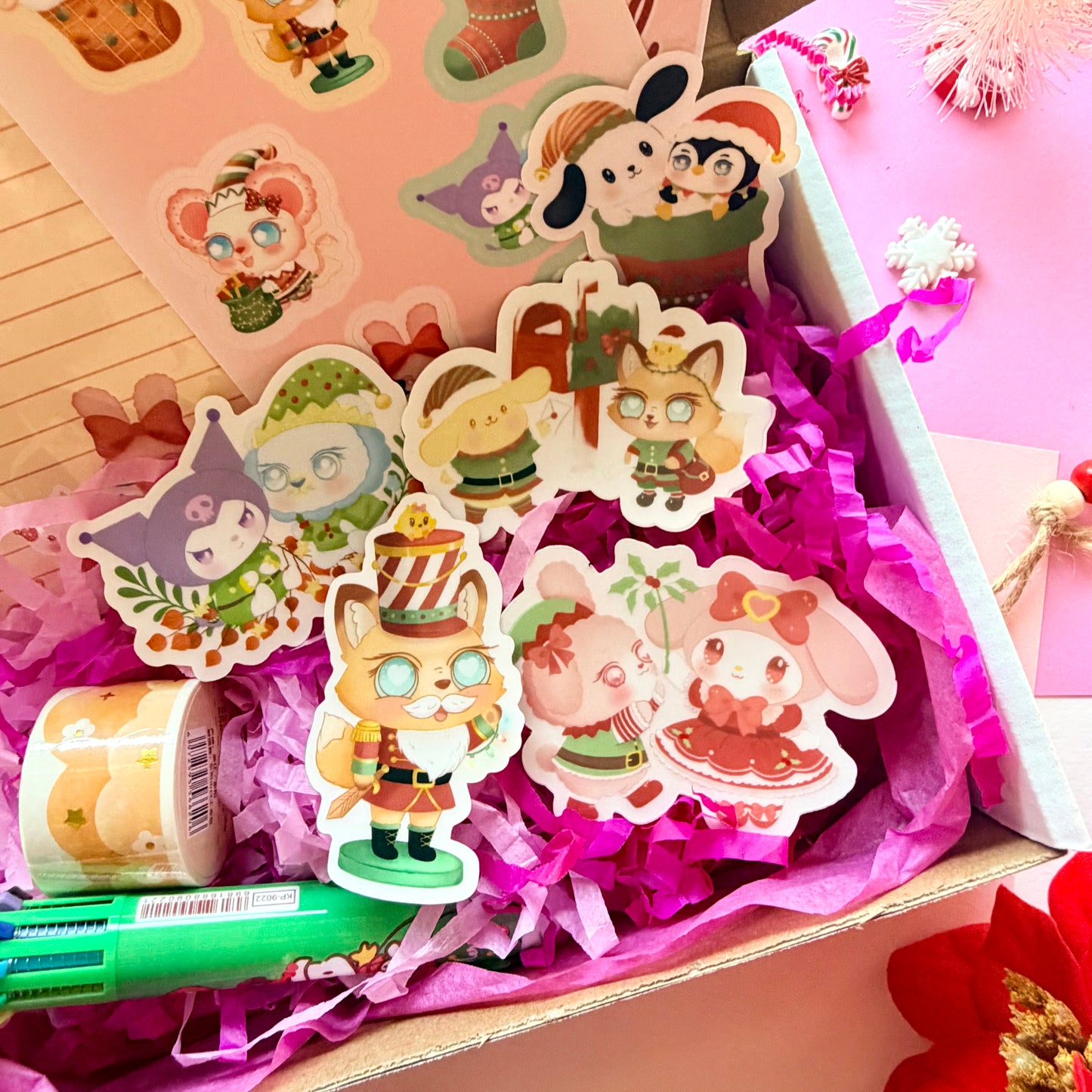 PAL'S CHRISTMAS GIFT BOX