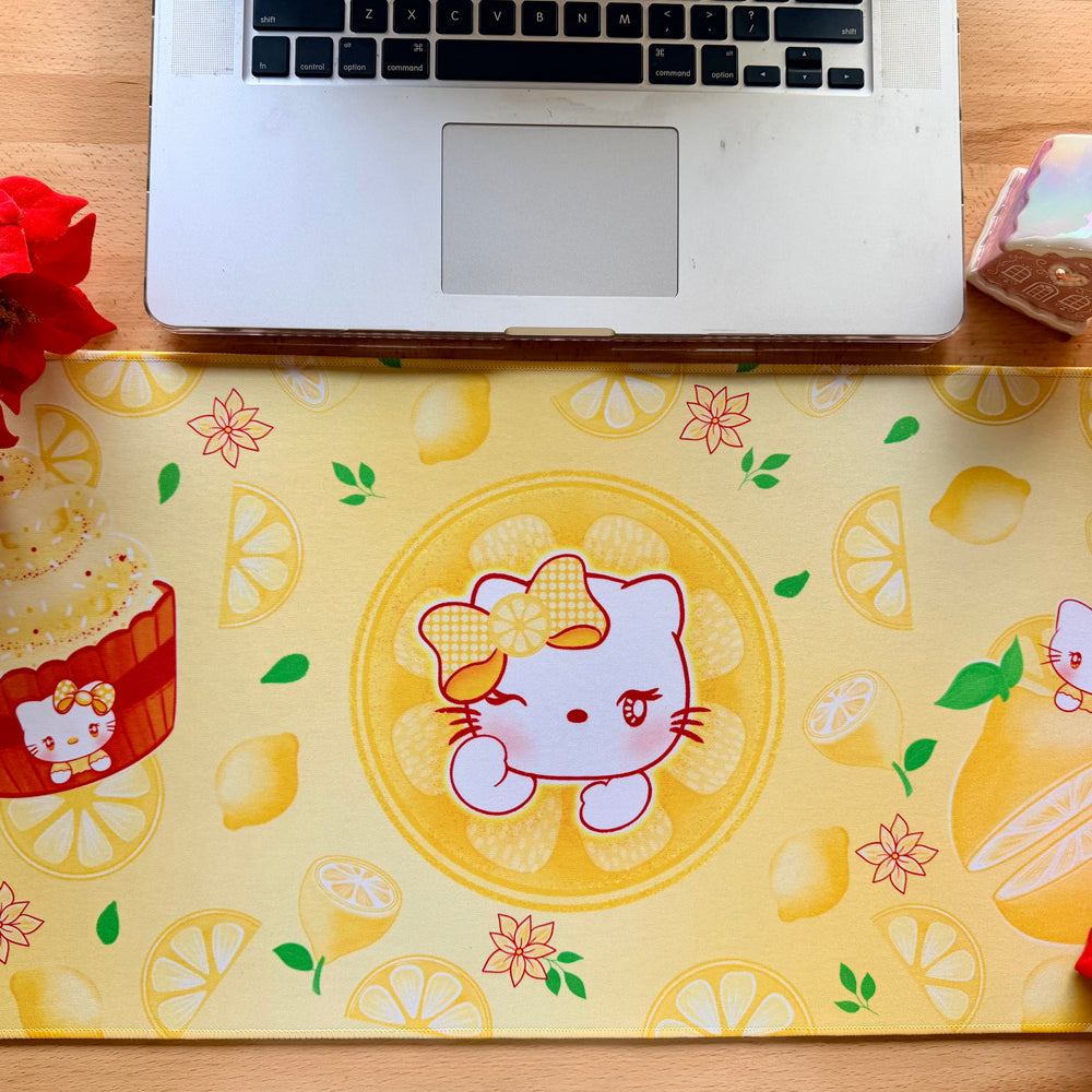 HELLO KITTY LEMON CAKE  DESK PADS