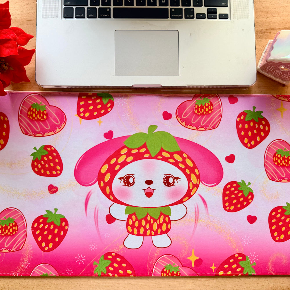 MY MELODY STRAWBERRY DESK PADS