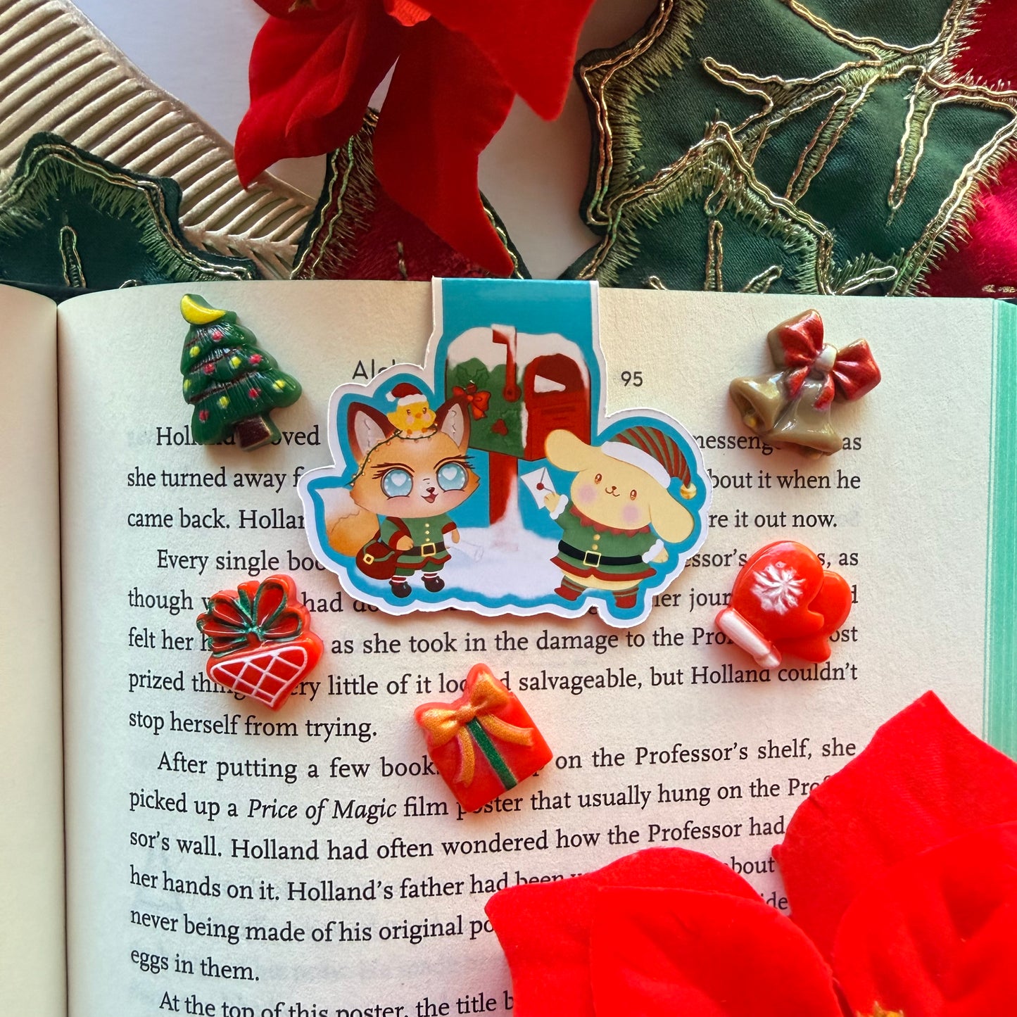 GINGER AND POMPO MAIL ELFS MAGNETIC BOOKMARK